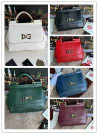 Picture of Dolce Gabbana Handbags _SKUfw209926320fw